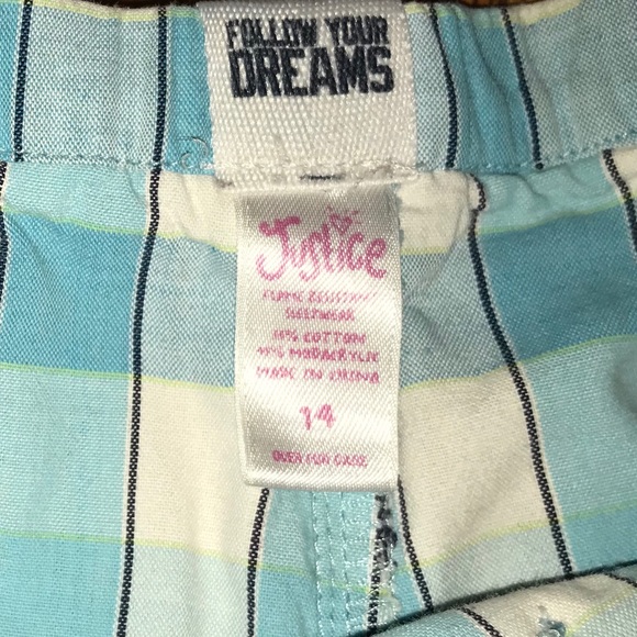 Justice PJ bottoms - Picture 3 of 3